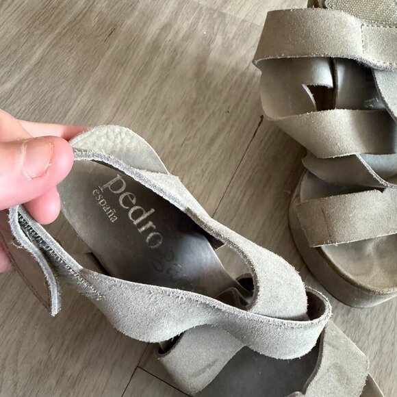 Pedro Garcia Wedge Sandals Size 38 Color Grey - Picture 3 of 6